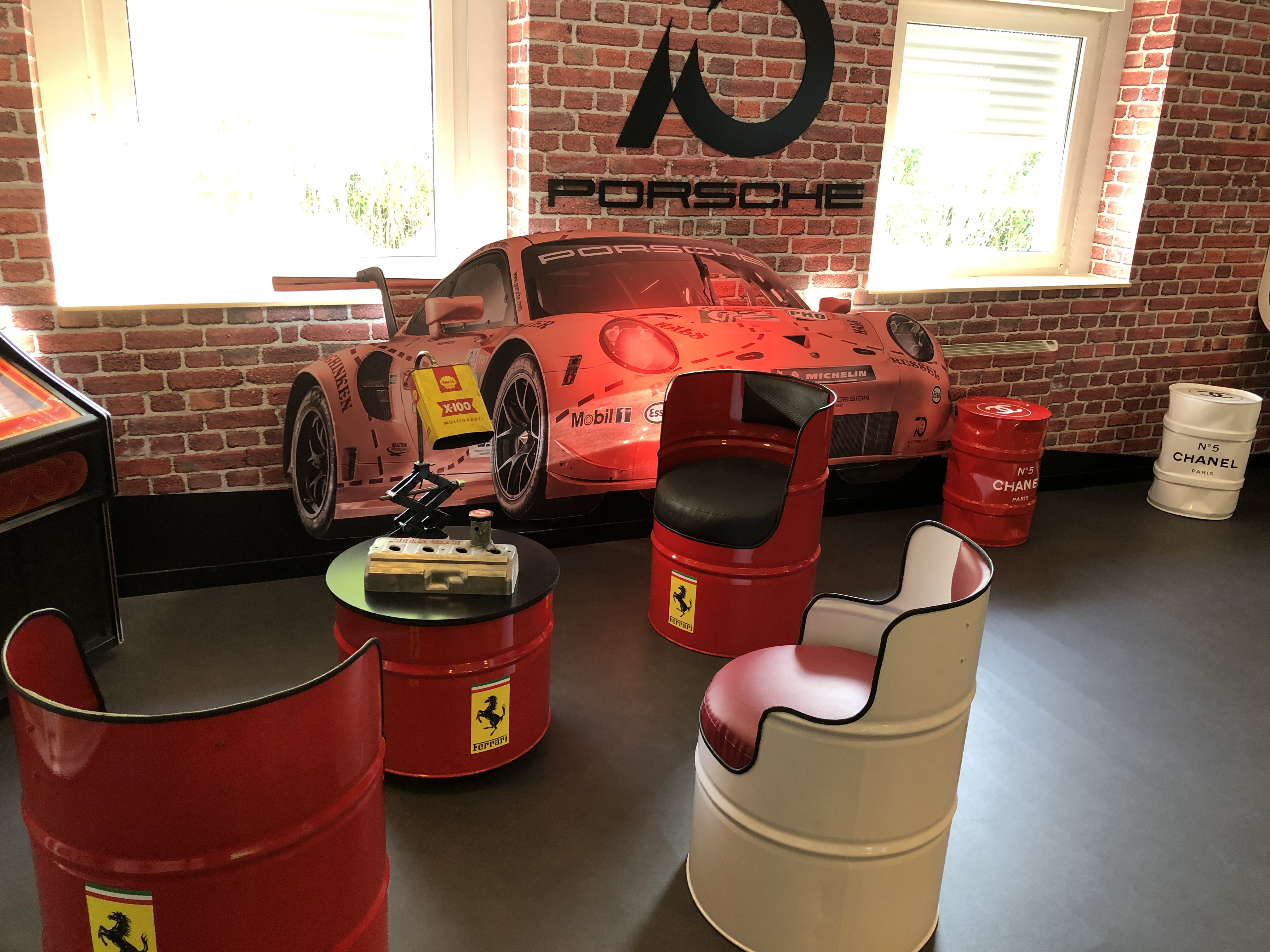 Espace La Maison Cell inspiré Porsche